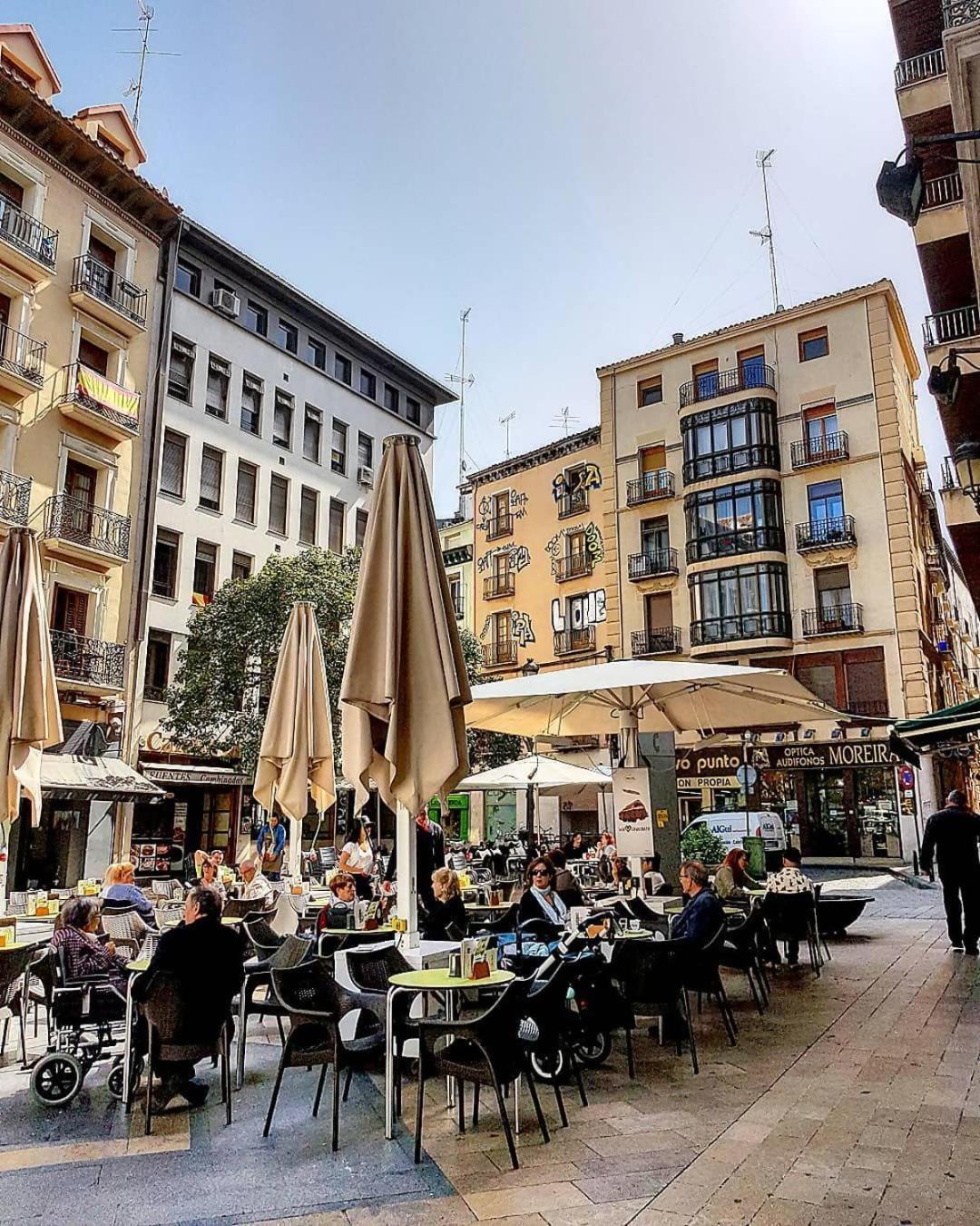 Apartamenticos Plaza Sas I Zaragoza Exterior photo